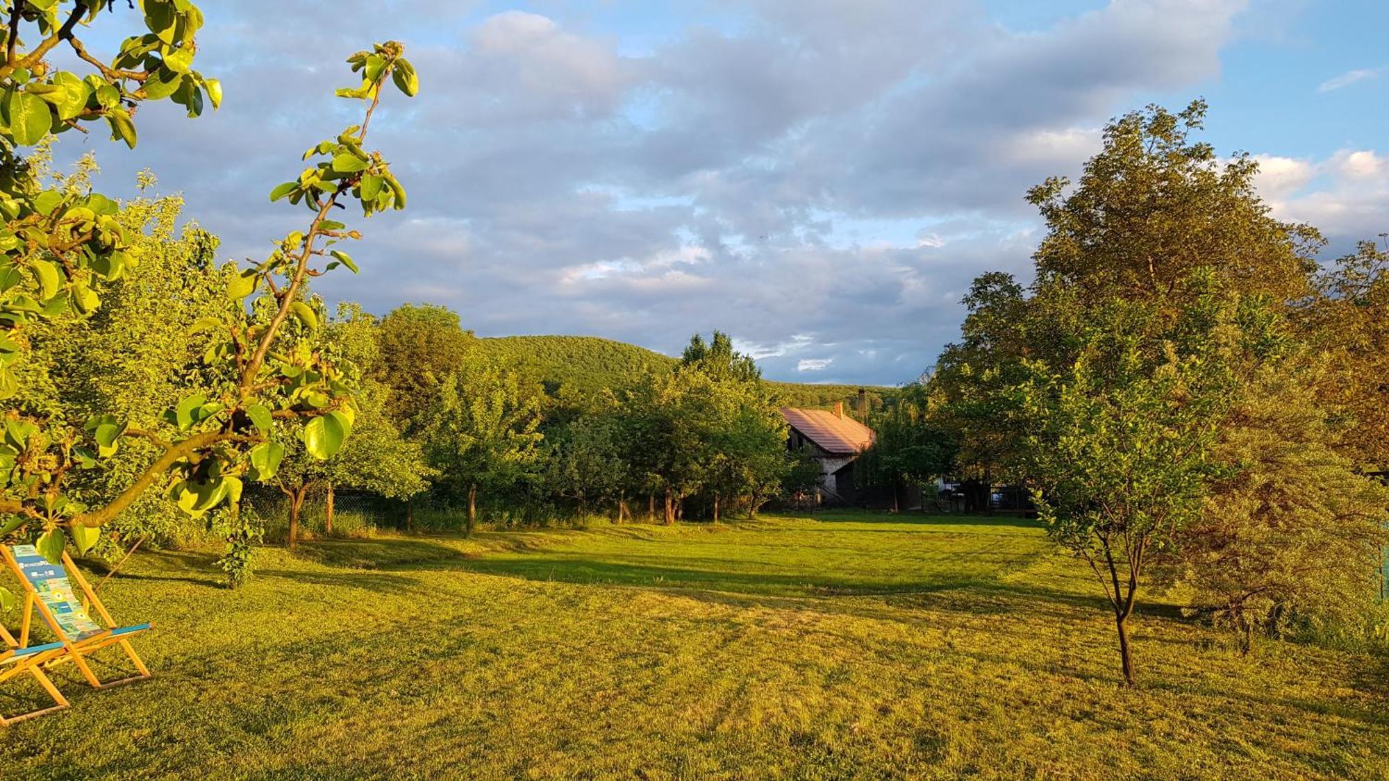 Tepke Guesthouse Garab Exterior photo